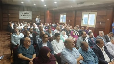 مؤتمر اقتصادي بدمياط بحضور وزير الصناعة والمحافظ ورئيس الغرفة التجارية