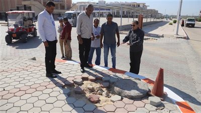 رئيس جامعة قنا يتابع تطوير ساحة كلية الآداب ومناطق الخدمات بالحرم الجامعي
