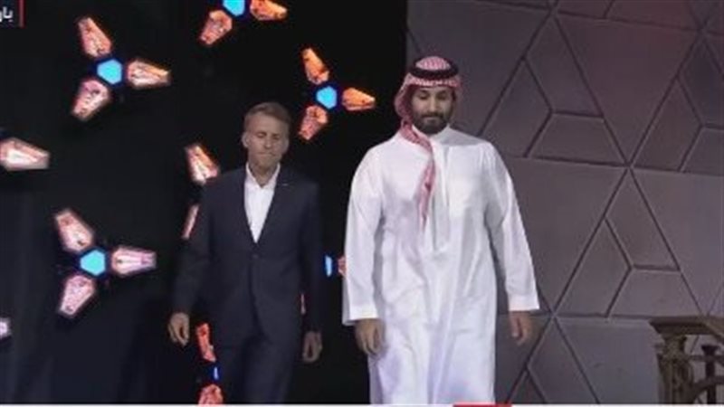 ماكرون وولي العهد
