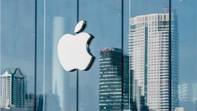 سعر آيفون 18 برو المتوقع.. أبل أمام زيادة جديدة بسبب ارتفاع تكاليف الذاكرة