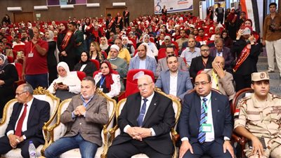 محافظ دمياط يشارك في افتتاح مؤتمر علماء المستقبل ويؤكد أهمية العلم والابتكار