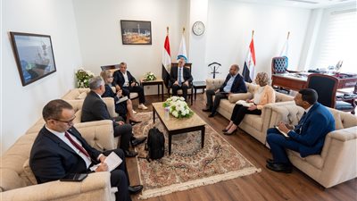 وزير البترول يبحث مع الرئيس التنفيذي ل «فيلوكس» فرص الاستثمار في قطاع التعدين 