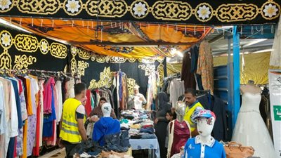 اختار اللي يناسبك.. ملابس جديدة مجانًا للأسر الأولى بالرعاية في سوهاج