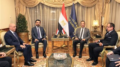  وزير الاتصالات يبحث مع نظيره العراقي تعزيز التعاون في مجالات التحول الرقمي