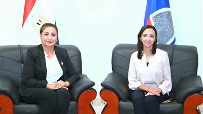 محافظ البحيرة تستقبل رئيس اللجنة الطبية العليا والإستغاثات بمجلس الوزراء بالمر