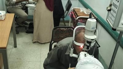 محافظ الجيزة يتابع تنفيذ قافلة الرمد المجانية بمستشفى أبو النمرس المركزي 