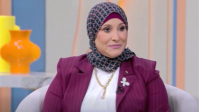 «بنتظر دعوات المرضى».. كوثر محمود: مهنة التمريض نعمة لأنها بتساعد ناس كتير