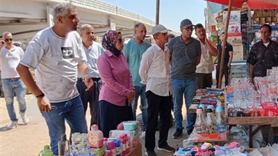 رئيس مدينة كفر الدوار يقود حملة مكبرة لإزالة الإشغالات وتسهيل الحركة المرورية