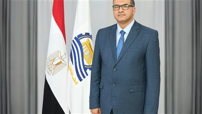 محافظ قنا يشدد على الالتزام بضوابط صرف الأسمدة ودعم المزارعين
