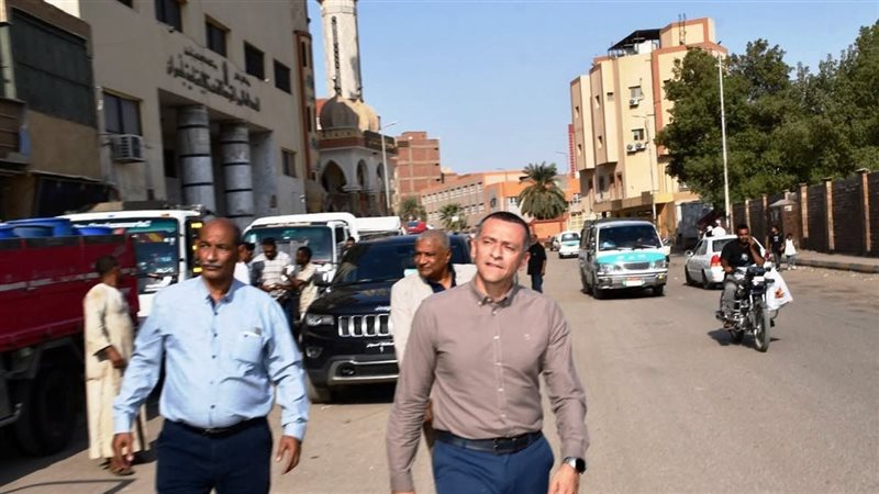 محافظ أسوان 