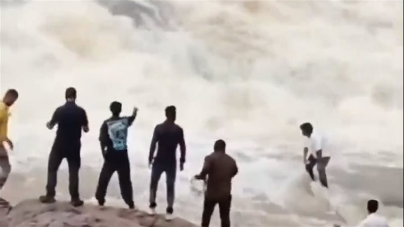 اليوتيوبر الهندي