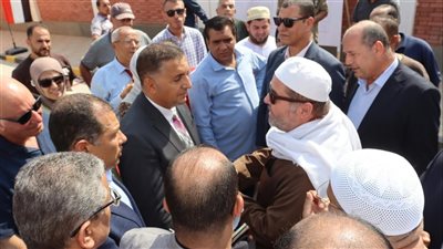 محافظ القليوبية يفتتح تجريبيًا محطة صرف صحي كفر منصور بتكلفة 50 مليون جنيه