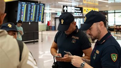 إيطاليا تمدد تعليق اتفاقية شنجن مع إسبانيا لمدة 15 يوما