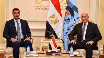 العربية للتصنيع تبحث مع وزير الصناعة تعظيم القدرات الإنتاجية وتوطين التكنولوجي