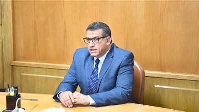 30 و50 و60 و80 جنيهًا.. تعرف على التعريفة الجديدة بعد إلغاء عداد التاكسي بقنا