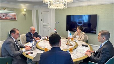 حسين عيسى يلتقي الأمين العام لمنظمة شنغهاي لبحث سبل التعاون