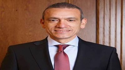 محمد عليان: مصر للطيران تسير 150 رحلة أسبوعيا إلى أوروبا ونستهدف تعزيز الأسواق