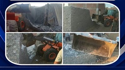 إزالة تعدٍ بالبناء المخالف في المهد بمنطقة عزبة فريد بالسويس