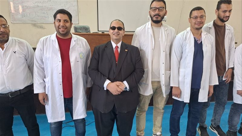 رئيس جامعة كفر الشيخ