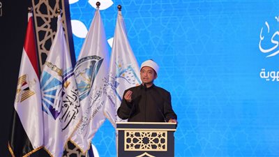 مفتي ماليزيا يحذر من تحويل الزواج إلى معادلة حسابية تهدد المودة والرحمة