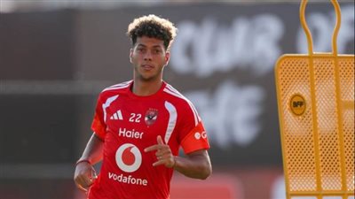 غياب عاشور وعودة أفشة.. الأهلي يعلن قائمته الرسمية لموقعة سموحة بالدوري