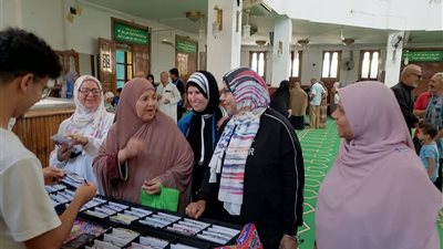 أكثر من 800 خدمة مجانية خلال قافلة طبية وتوعوية بمسجد الحسين بحي فيصل بالسويس