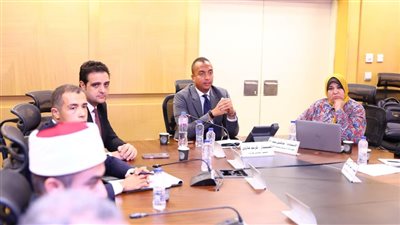 «التضامن» تدعو الأندية لمساواة الأطفال المكفولين بالأبناء البيولوجيين