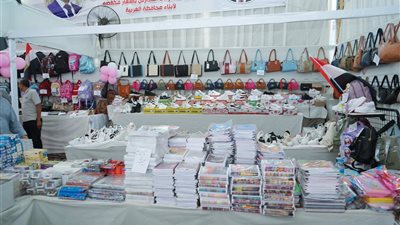 محافظ الغربية يفتتح معرض«أهلاً مدارس» ببسيون بتخفيضات تصل إلى 35%
