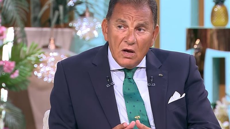  اللواء حاتم باشات