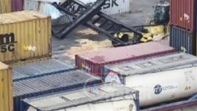 تركيا.. تسرب كيميائي في ميناء مرسين يصيب 35 عاملا ويثير رائحة قوية