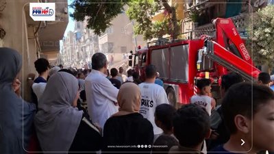 العثور على 3 مصابين أسفل أنقاض عقار منهار بعزبة شاهين في المنيا