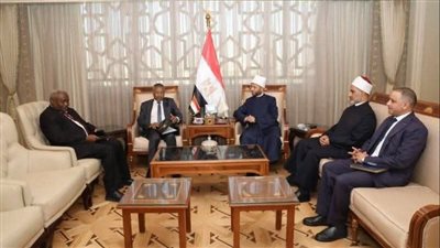 وزير الأوقاف يستقبل سفير السودان لبحث تعزيز التعاون المشترك