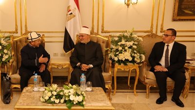 المفتي يبحث مع رئيس إدارة مسلمي قيرغيزستان بناء القدرات ومواجهة التطرف