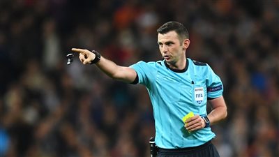 مايكل أوليفر حكمًا لمباراة ريال مدريد وإنتر في دوري أبطال أوروبا