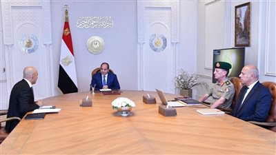 الرئيس السيسي يوجه بصرف العلاوة الشهرية لاجتياز دورات الأكاديمية العسكرية 