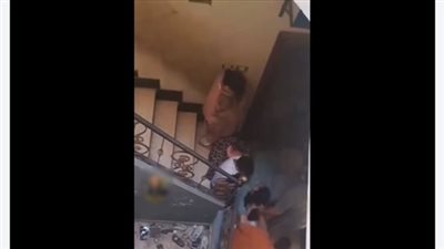 القبض على شخص وزوجته بعد التعدي على سيدة وسحلها في البحيرة