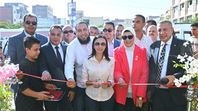 محافظ البحيرة تفتتح معرض أهلًا مدارس بأبو حمص بالبحيرة