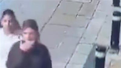 موجة غضب واسعة إثر قيام مستوطنة بالبصق على دير القديس يعقوب بالقدس