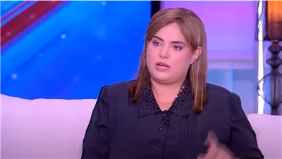 وفاء مكي تحرر محضررا ضد مطعم كنتاكي بالدقي         