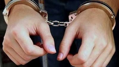 ضبط 4 حراس عقارات بسبب إقامة حواجز حديدية في شوارع مصر الجديدة
