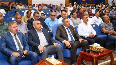 ميناء دمياط يكرم أبناء العاملين المتفوقين احتفالًا بمرور 40 عامًا على افتتاحه