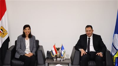 محافظ دمياط يستقبل المدير التنفيذي لصندوق مساعدة ضحايا الاتجار بالبشر لبحث آليات التعاون والتوعية