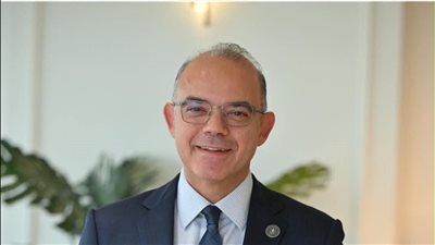 وزير الاستثمار يؤسس صندوقا صناعيا برأسمال مرخص 10 مليارات جنيه
