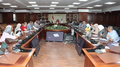 سكرتير بني سويف يتابع التصالح ويوجه بسرعة إنهاء ملفات المواطنين