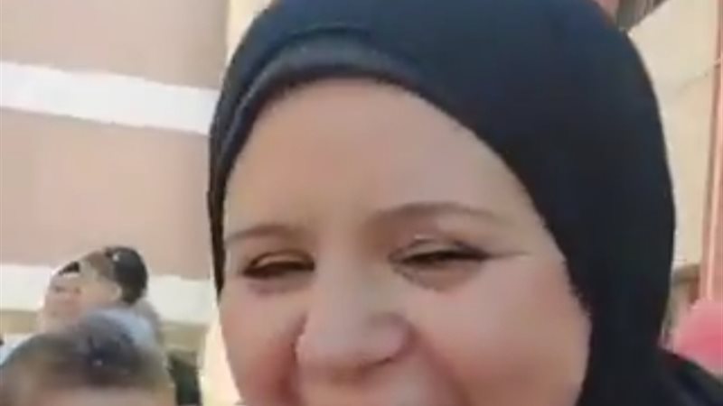 مديرة المدرسة