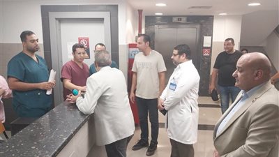 نائب مدير عام فرع الرعاية الصحية بالسويس يتفقد مستشفى الكبد