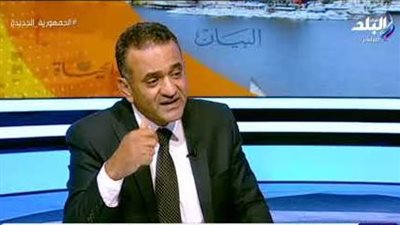 مستشار رئيس الوزراء الأسبق: «مصر دولة كبيرة ومهمة.. ولازم ننقتنع بكده»
