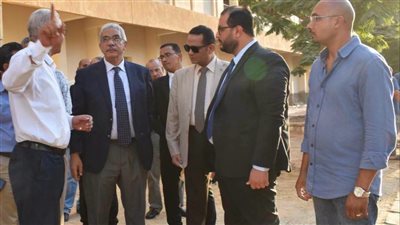 رئيس جامعة الأزهر يشهد مبادرة لتجميل المدينة الجامعية للبنين بالقاهرة