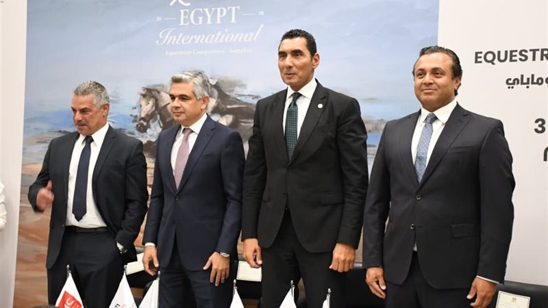 وزير الشباب والرياضة