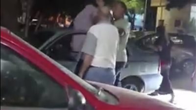 «خناقة في المريوطية».. فيديو يوثق اعتداء زوجين سودانيين على سائق «أوبر»